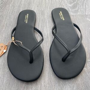 Project Cloud NEW with Tag Fountain Flip Flop Sandals Size 9